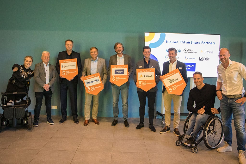 Groepsfoto FairShare-partners van Fonds Gehandicaptensport